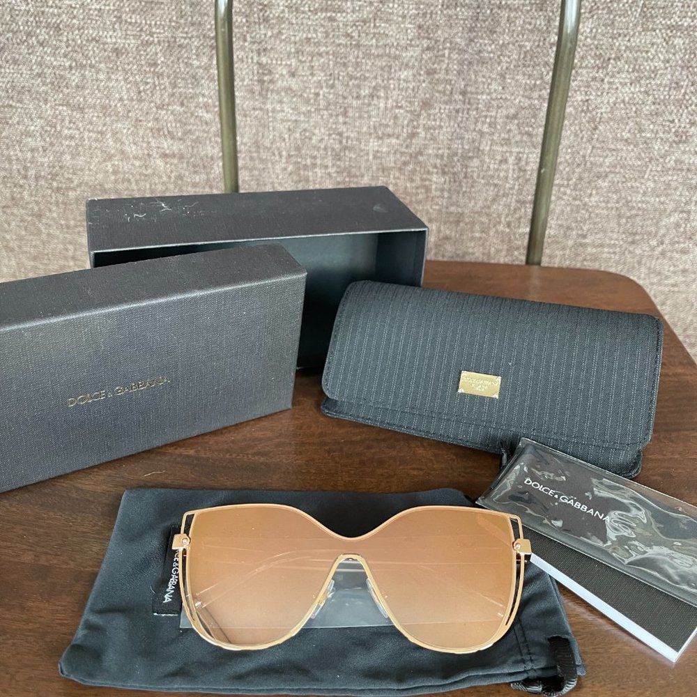 Dolce&Gabbana gold mirrored sunglasses